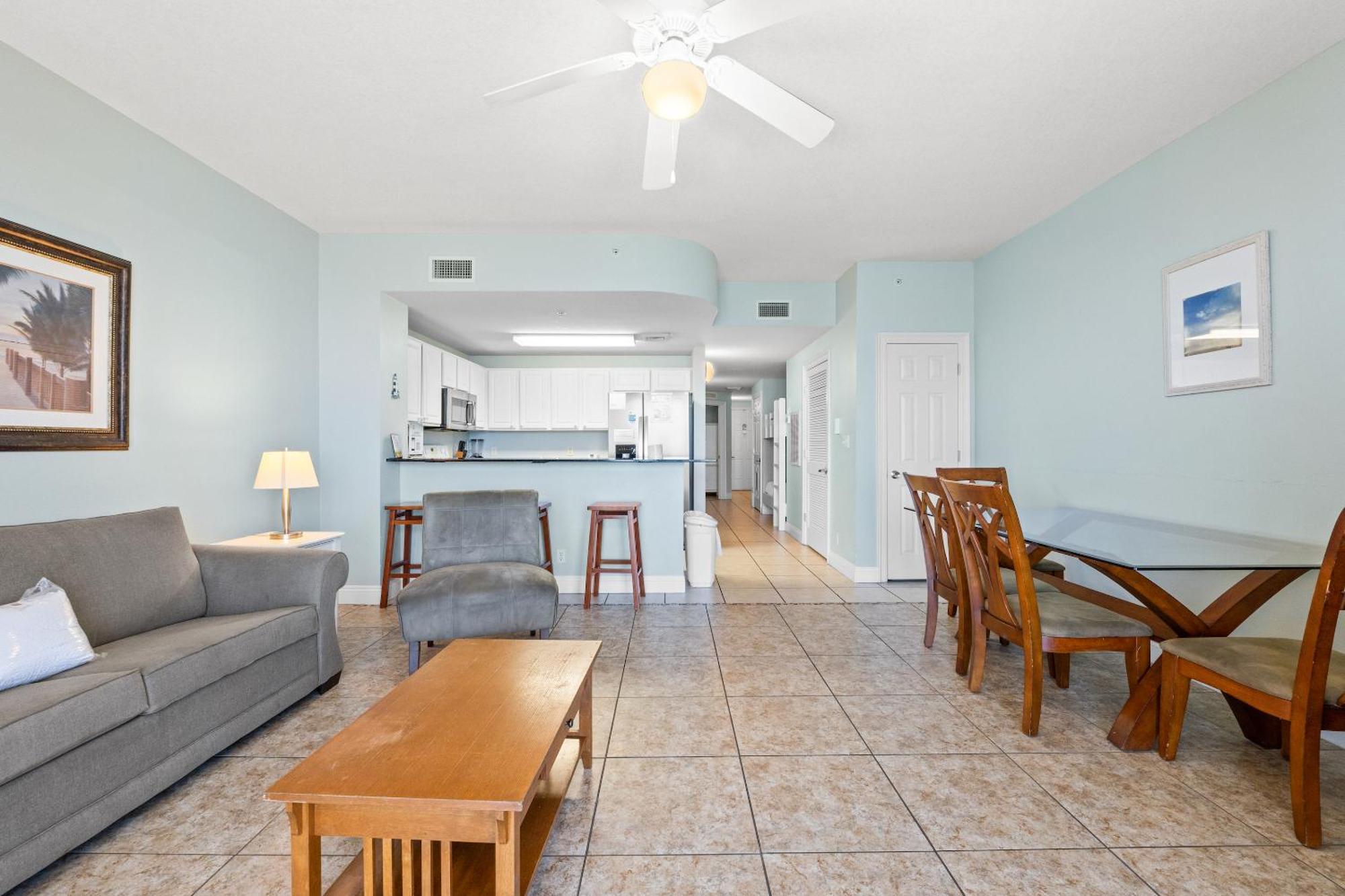 Calypso Resort By Panhandle Getaways Panama City Beach Room photo
