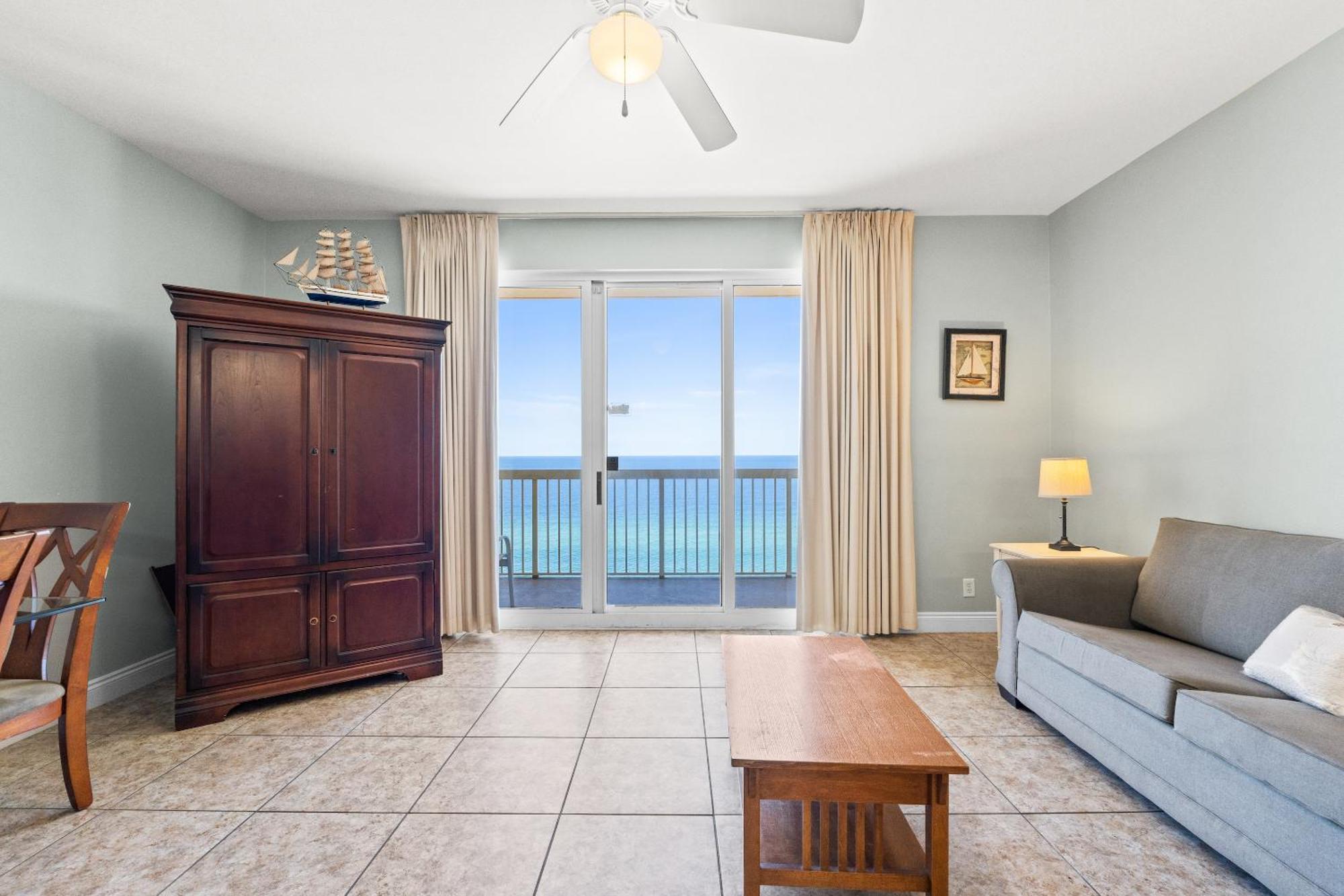 Calypso Resort By Panhandle Getaways Panama City Beach Room photo