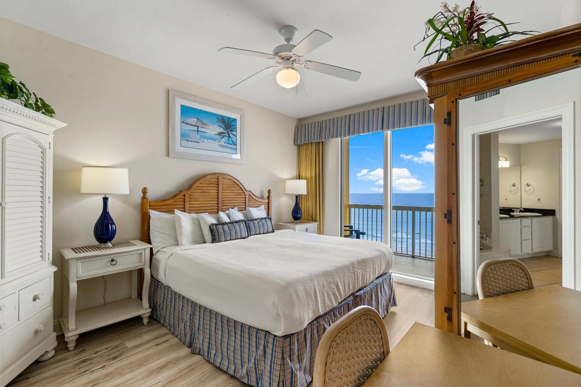 Calypso Resort By Panhandle Getaways Panama City Beach Room photo